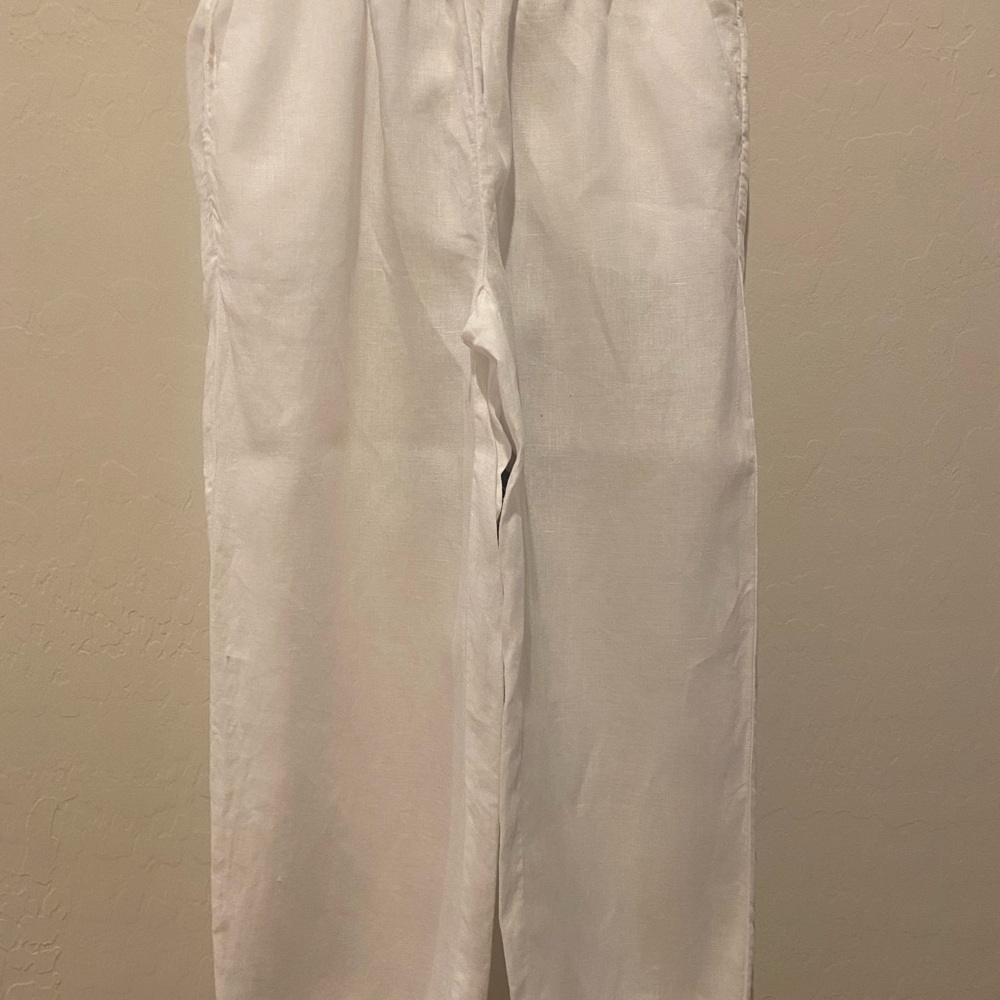 Quince White Capris